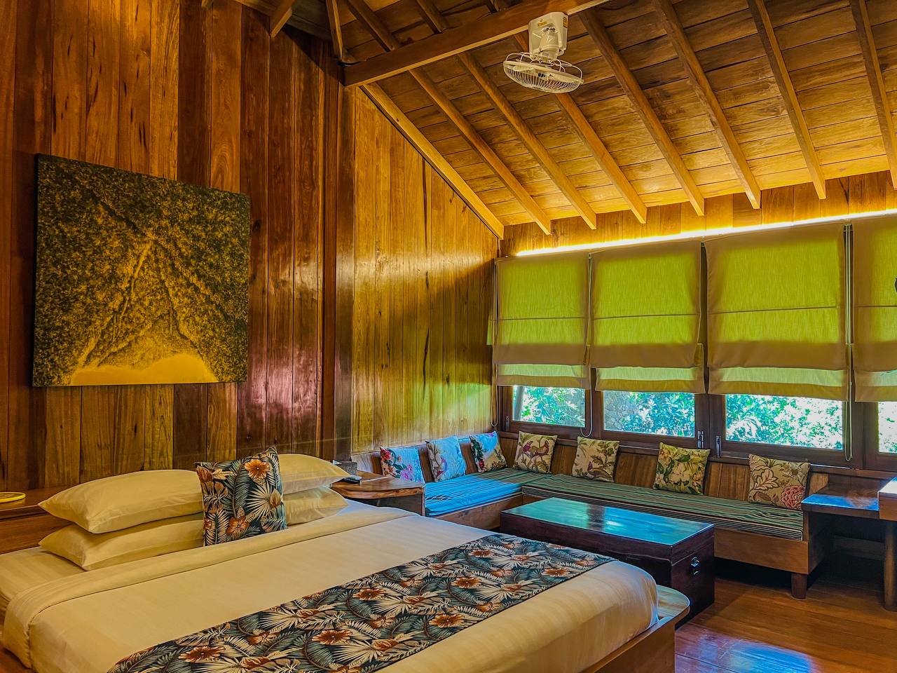 Suite Wooden Bungalow 2