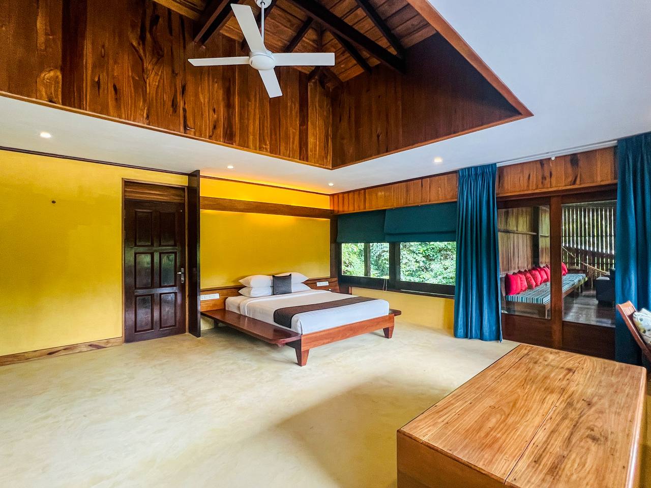 Jacuzzi Villa Bed & Breakfast 4