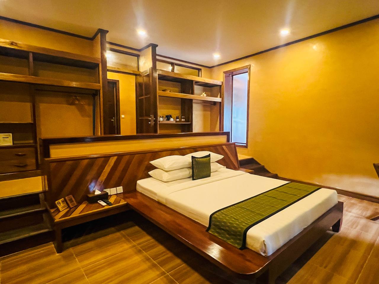 Jacuzzi Villa Bed & Breakfast 9